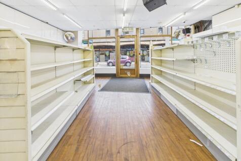 CAM03481G0-PR0106-STILL013