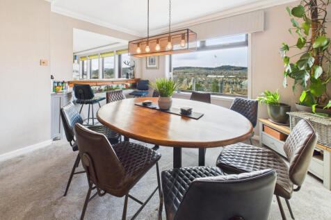 CAM03481G0-PR0120-STILL008