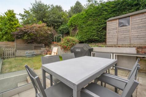 Property Image 9