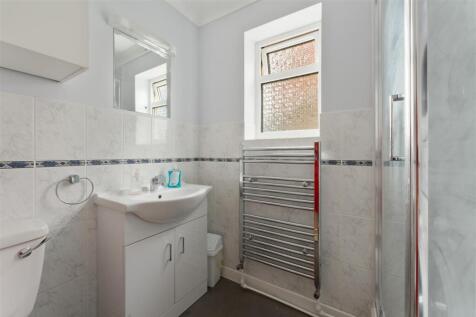 42 Clifton Road-8.jpg