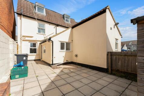 40 Clifton Road-9.jpg