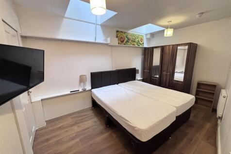 Image - 2025-10-13T161417.656.jpg