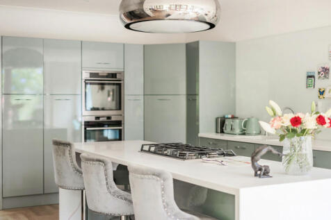Kitchen Dining Space