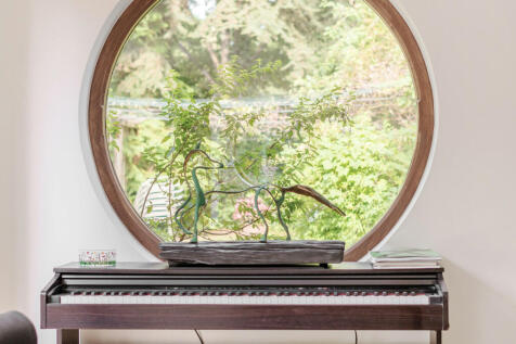 Round Window