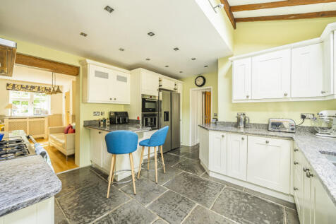 Country Kitchen