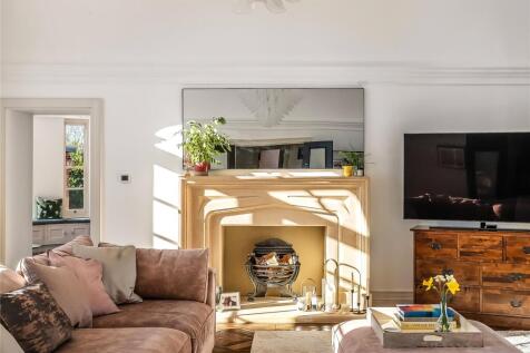 Feature Fireplace