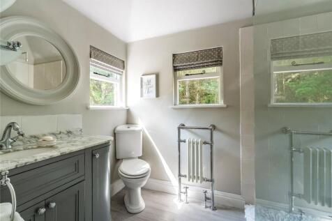 Annex Shower Room