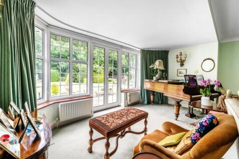 Bay Window To Garden