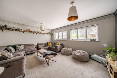 1315229-17-6883bc...