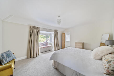 1364053-26-68ed33...