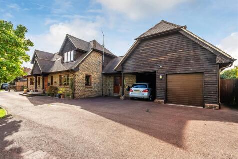 Carport &amp; Garage