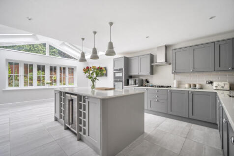 1375662-85-6911f2...