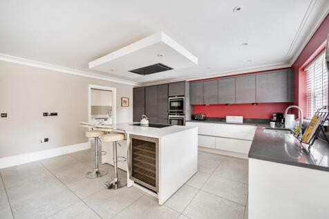 1365747-12-68ecbf...