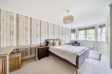 1365747-30-68ecc5...