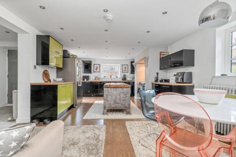 Cottage Kitchen