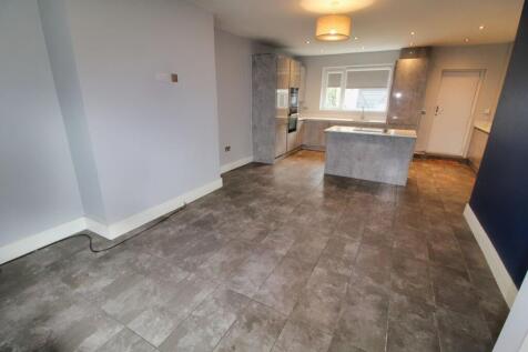 Open plan lounge and kitchen