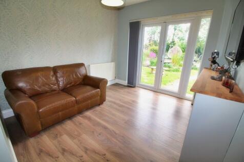 Kitchen/Family Living Area
