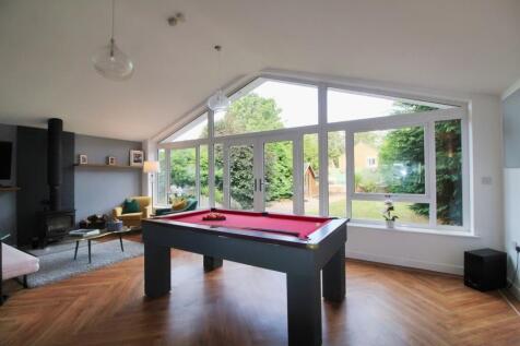 Extension room