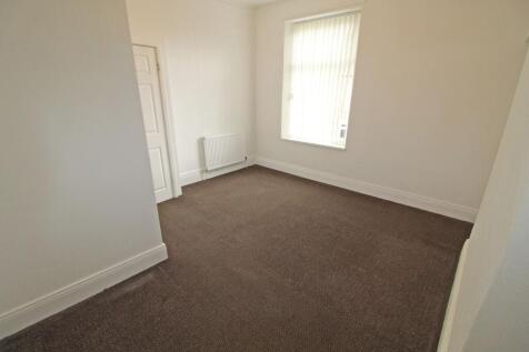 Bedroom One (Additional image)