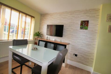 Kitchen Diner/ Family Room