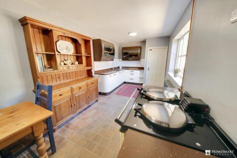 Kitchen &amp; Dining Room