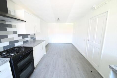 Kitchen/ Dining Room
