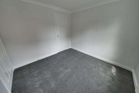 Ground floor reception room