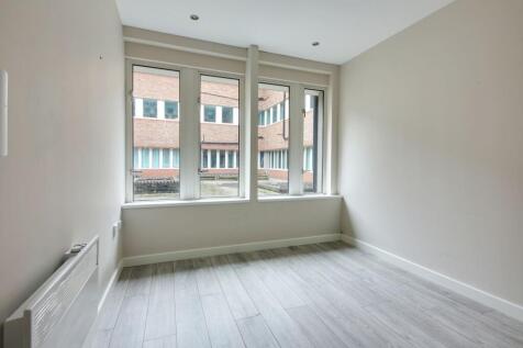 Living Room/Kitchen