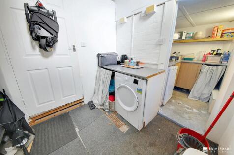 Kitchen &amp; Utility Room