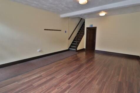 OPEN FLOOR SPACE