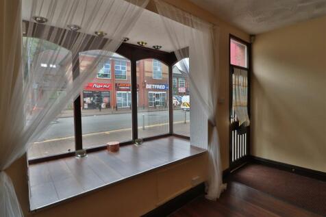OPEN FLOOR SPACE