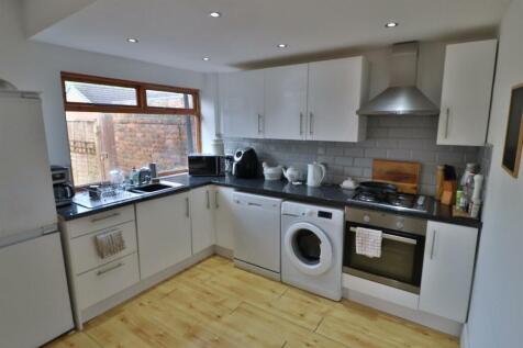 OPEN PLAN DINING KITCHEN