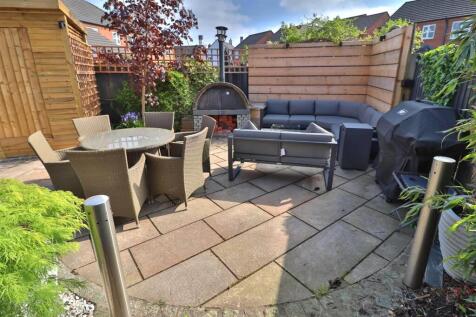 PATIO AREA