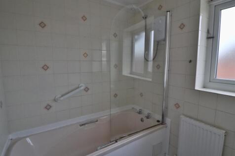 BATHROOM/W.C