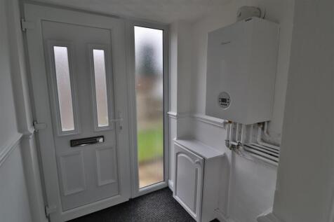 ENTRANCE PORCH