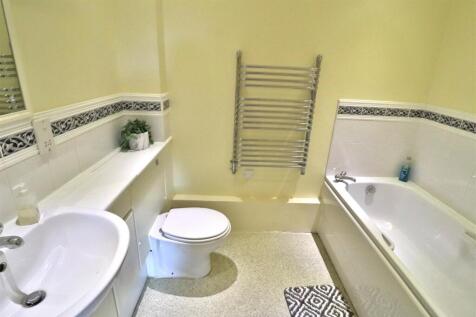 BATHROOM/W.C