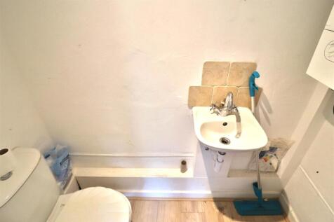 CLOAKROOMW.C