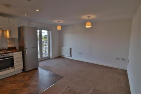 KITCHEN/ LIVING ROOM