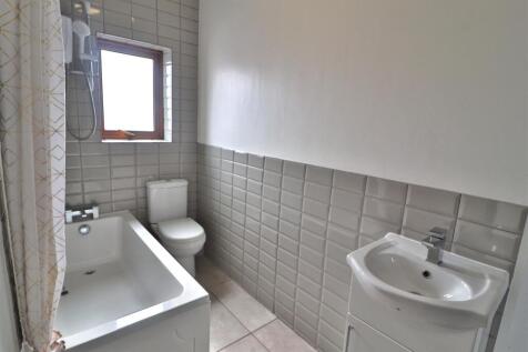 JACK AND JILL BATHROOM