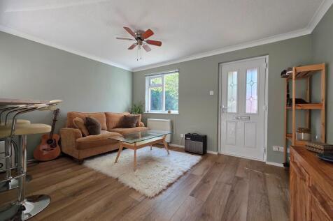 Open Plan Lounge /Kitchen