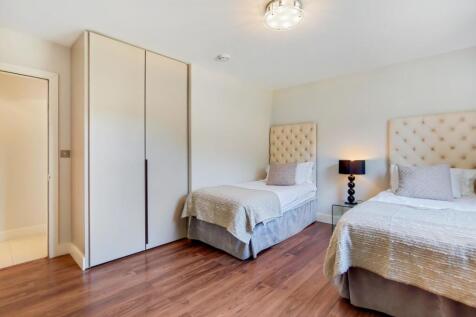 8_Bedroom 3-1.jpg