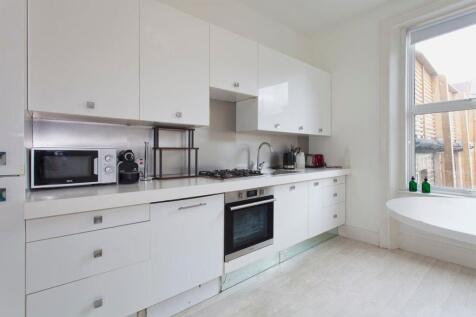 malvern road kitchen shot 2.jpeg