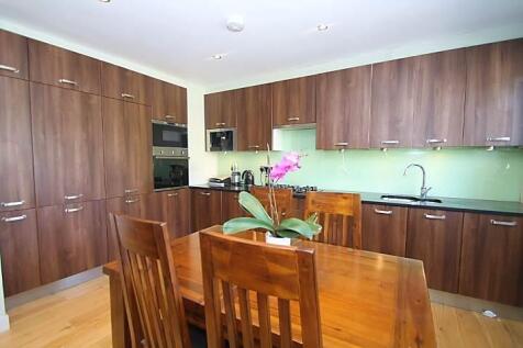 Modern Fitted Kitchen