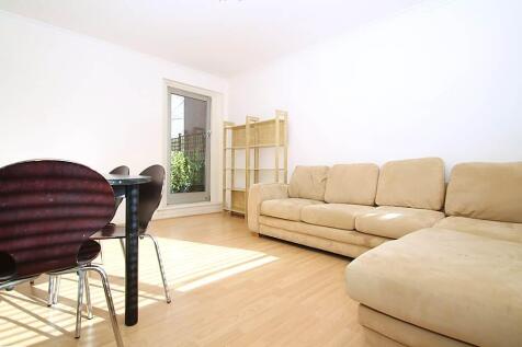 Spacious Lounge