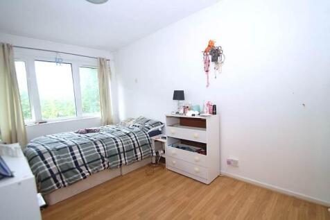 Large Double Bedroom