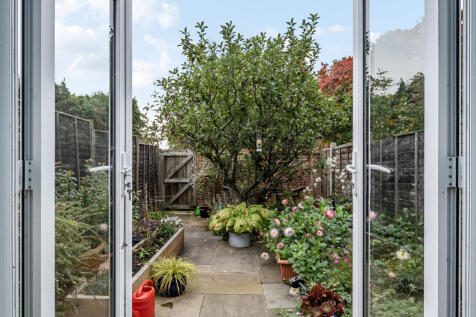 1361881-9-68deade...