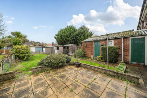 1375233-3-6904ca8...