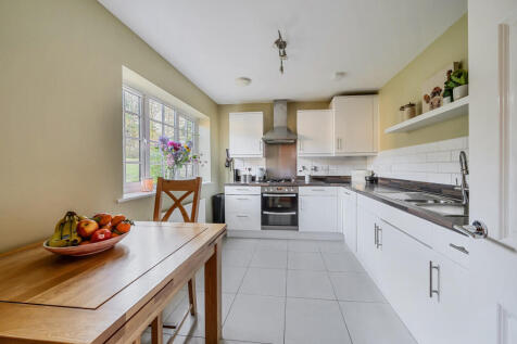 1382261-13-692082...