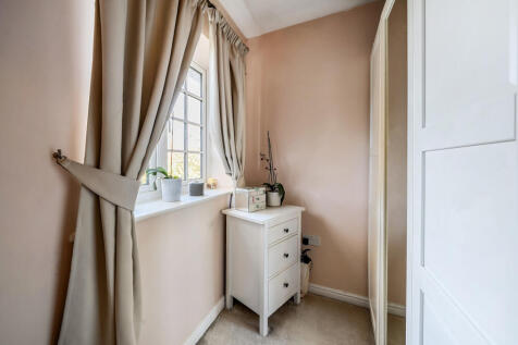 1382261-9-6920820...