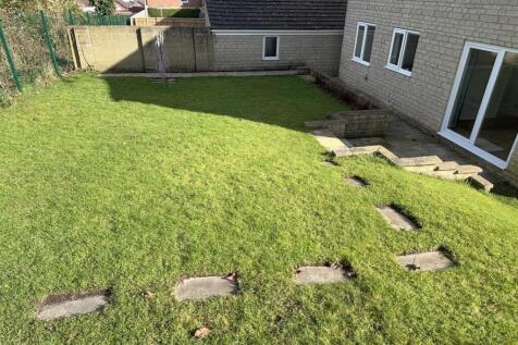 GARDEN2.jpg